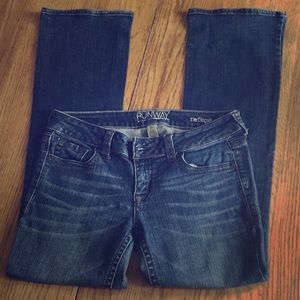 Jeans by Refuge size 6S bootcut